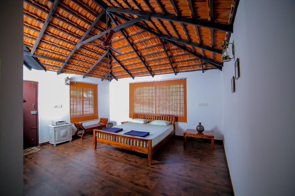 Aadhavana Homestay - Sakleshpur Māranhalli Exteriör bild